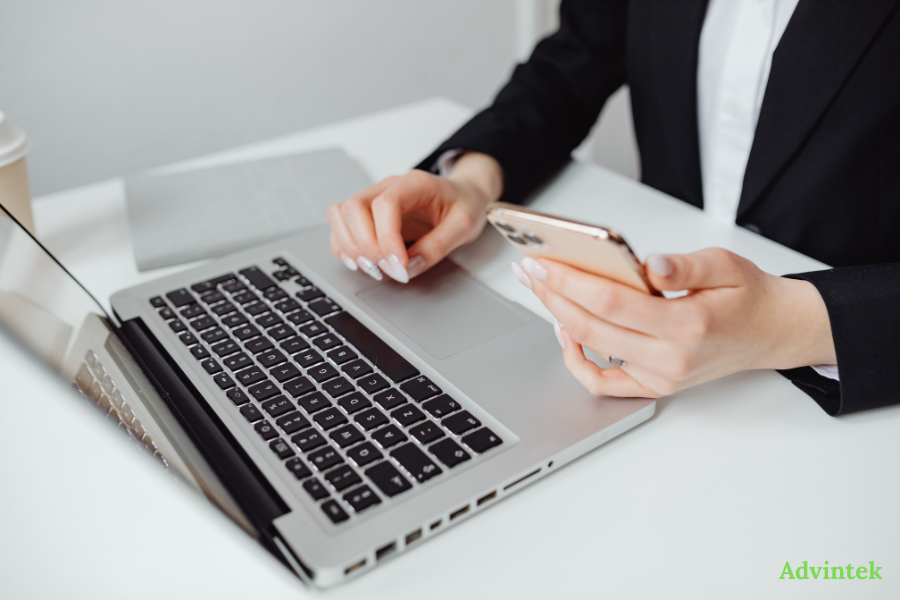 Tax and finance specialist assessing Oman e-invoicing requirements and ERP integration readiness