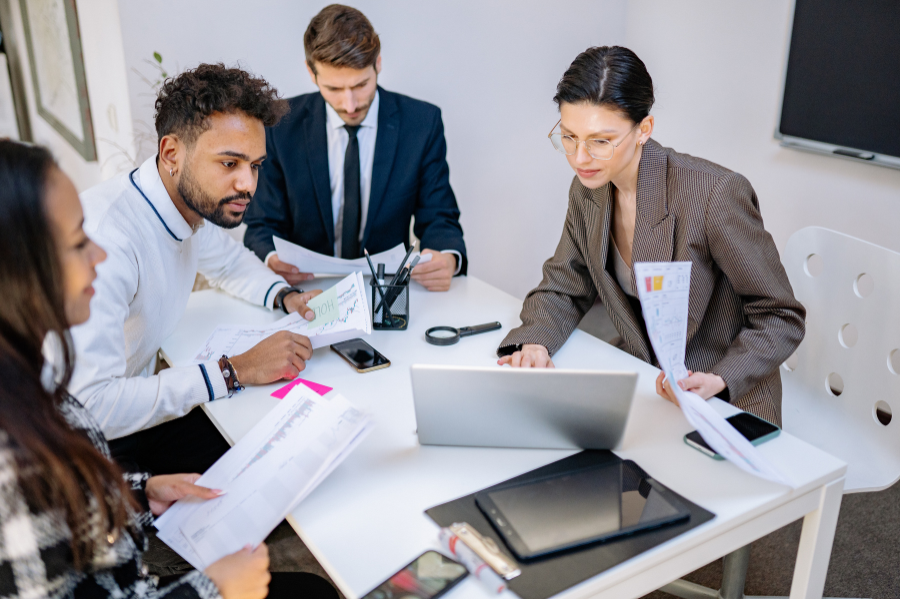 business team discussing e-invoicing